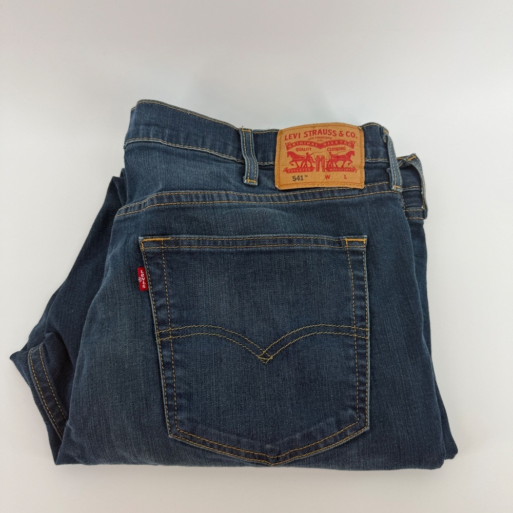 Levi's‎ 541 Athletic Taper jeans dark wash blue denim Size 44x32